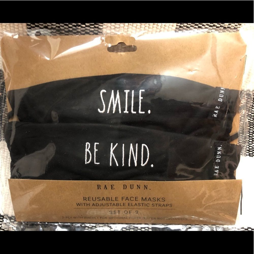 Rae Dunn Face Mask Set - SMILE / BE KIND